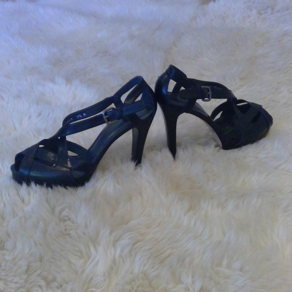 Stuart Weitzman Black Platform Heels Euc 9.5 - image 3